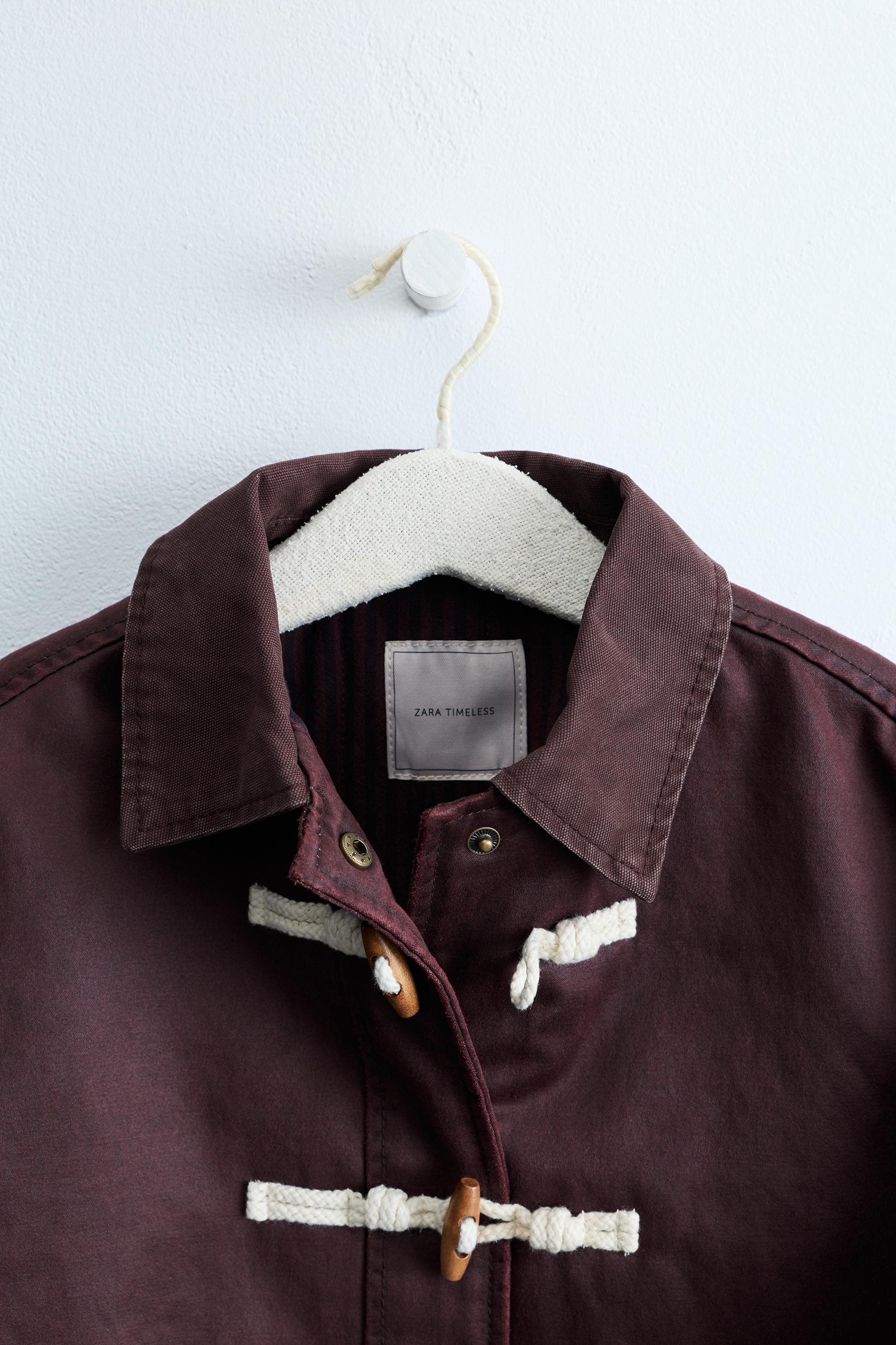 ZARA TIMELESS - BLOUSON À BRANDEBOURGS EFFET CIRÉ